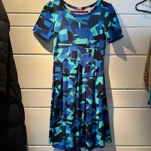 Lularoe Amelia dress (POCKETS)